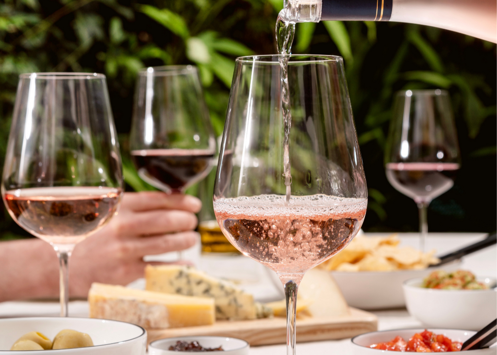 5 Unique Wine Accessory Gifts for Wine Lovers This Summer