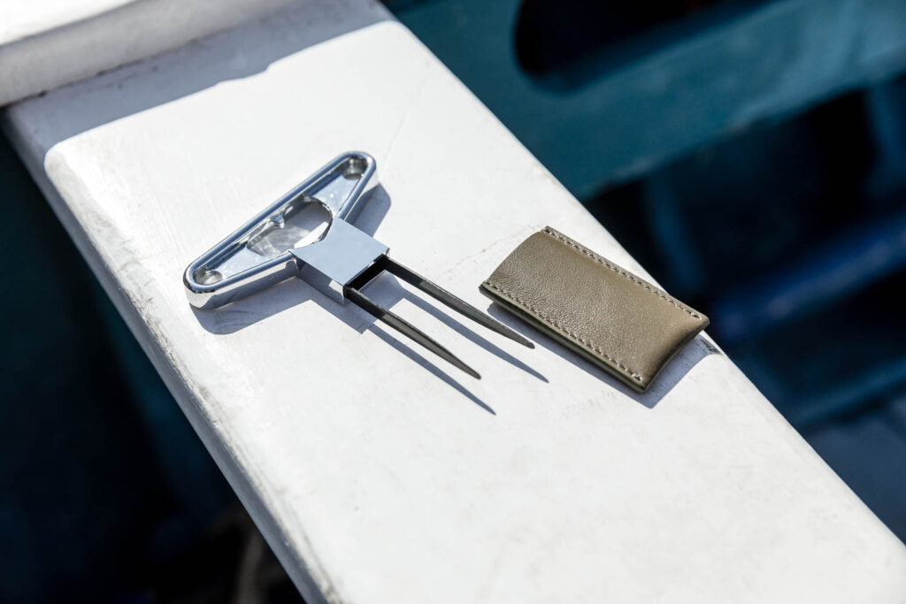 Bilame Nomad two pong wine bottle cork remover